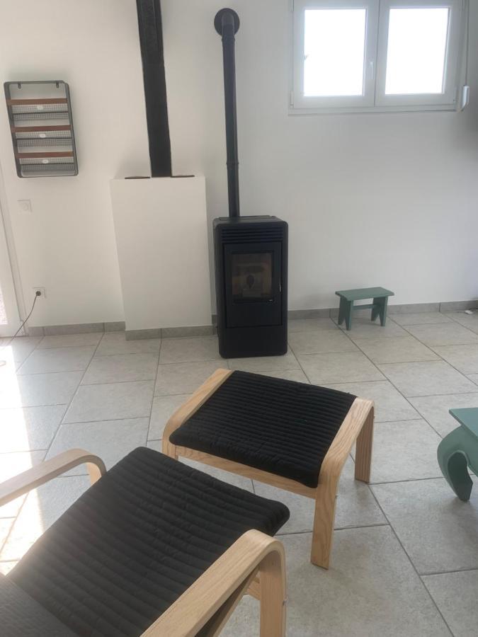 Aux Fines Bulles Gite Et Chambres D Hotes Neuve-Maison ภายนอก รูปภาพ